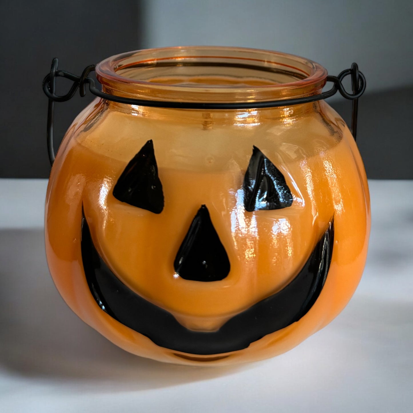 Apple Cinnamon Scented - Pumpkin Soy Wax Candle - Tru & Ra