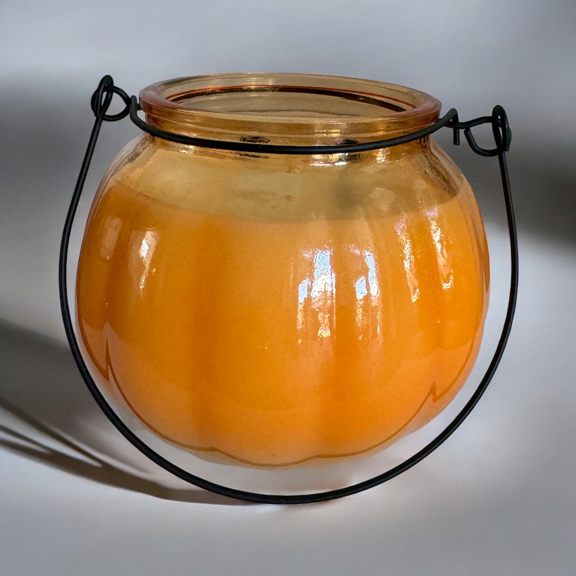 Apple Cinnamon Scented - Pumpkin Soy Wax Candle - Tru & Ra